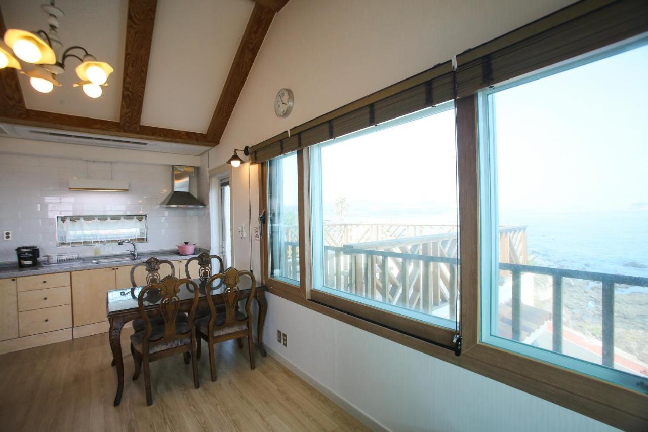 Tov Pension Seogwipo Exterior photo