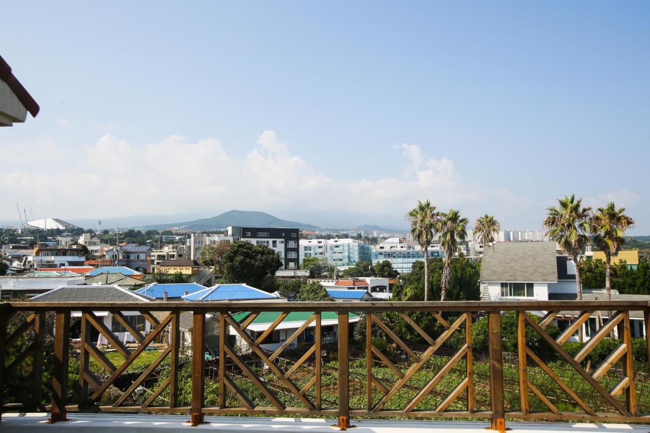 Tov Pension Seogwipo Exterior photo